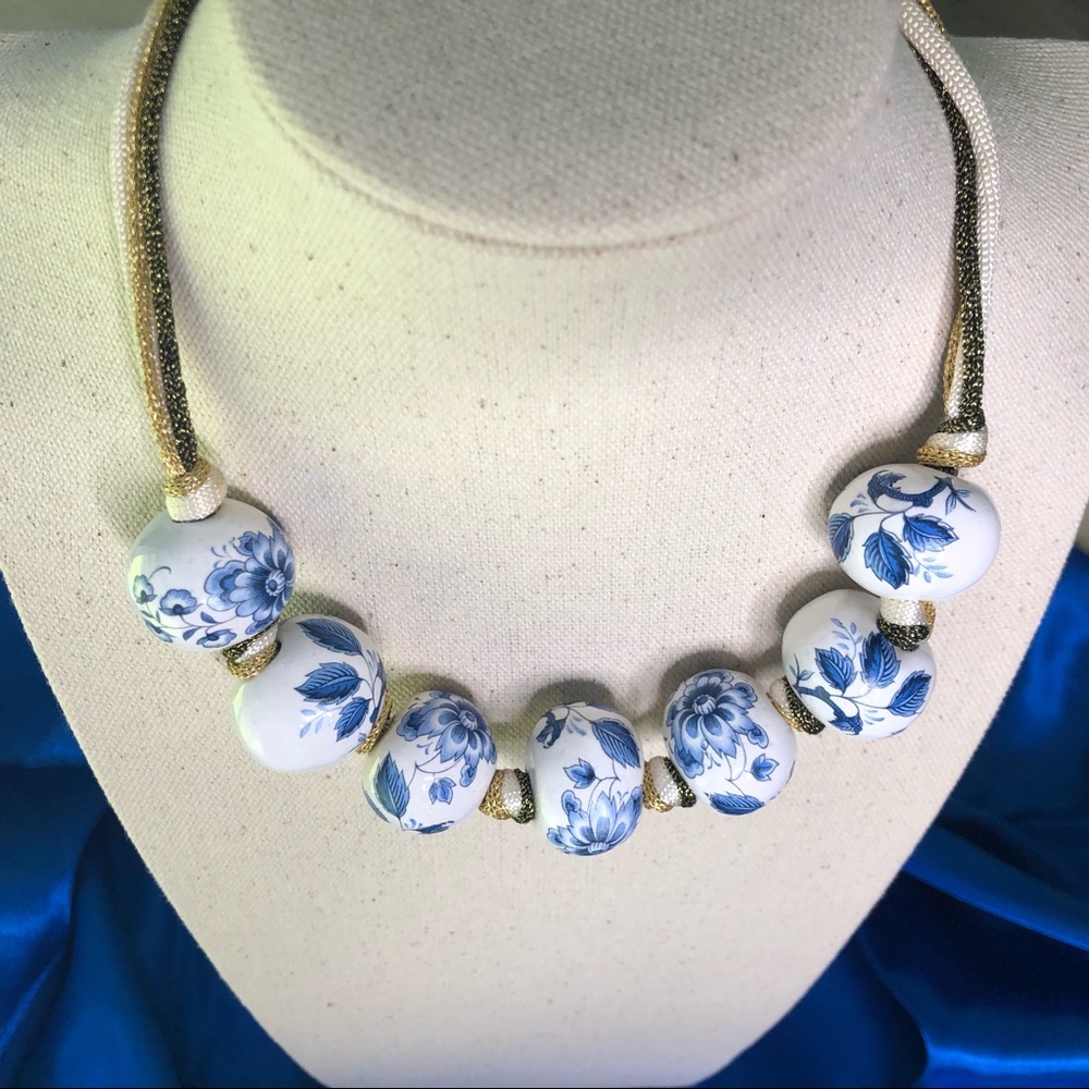 Vintage Blue and White Floral Porcelain Bead Choker